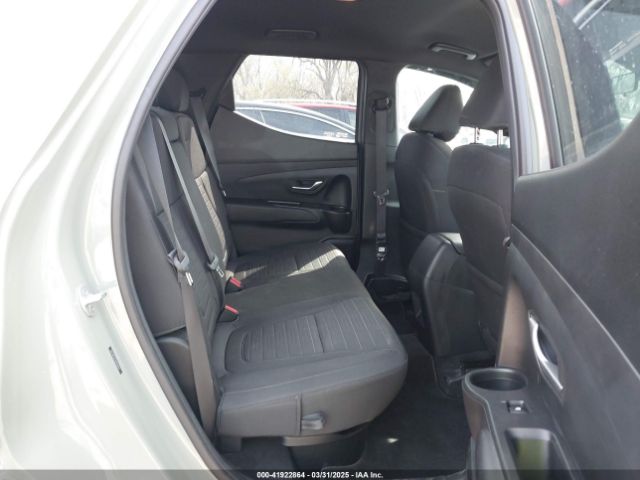5NTJBDAE0NH028571 Hyundai Santa Cruz Sel