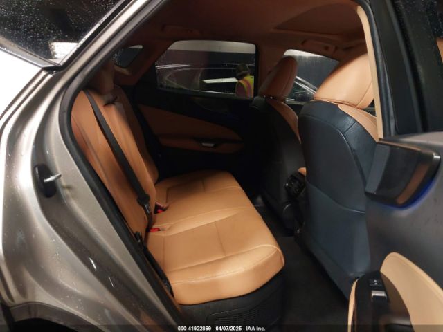 2T2GKCEZ3RC016337 Lexus Nx 350h Premium