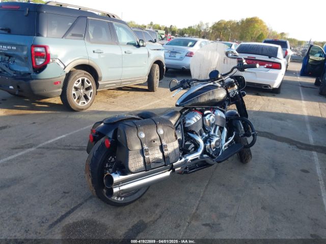 2022 INDIAN MOTORCYCLE CO. SUPER CHIEF 56KDBABH1N3001551 Photo 3