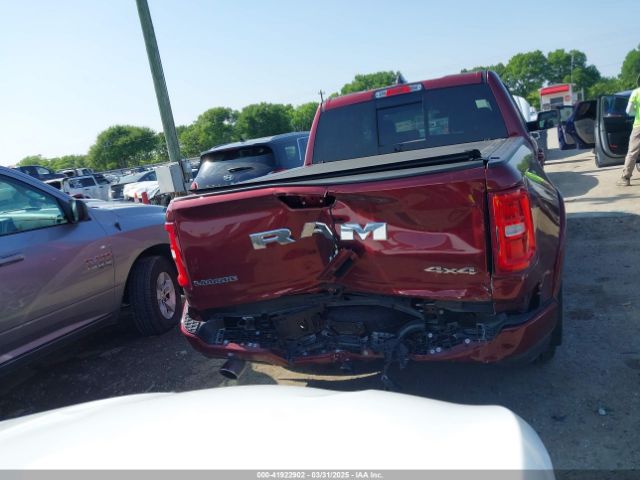 1C6SRFJP0SN510312 RAM 1500 Laramie  4x4 5'7 Box