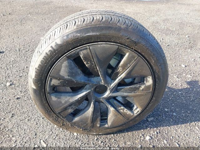 7SAYGDEE7RA300756 Tesla Model Y Long Range Dual Motor All-wheel Drive