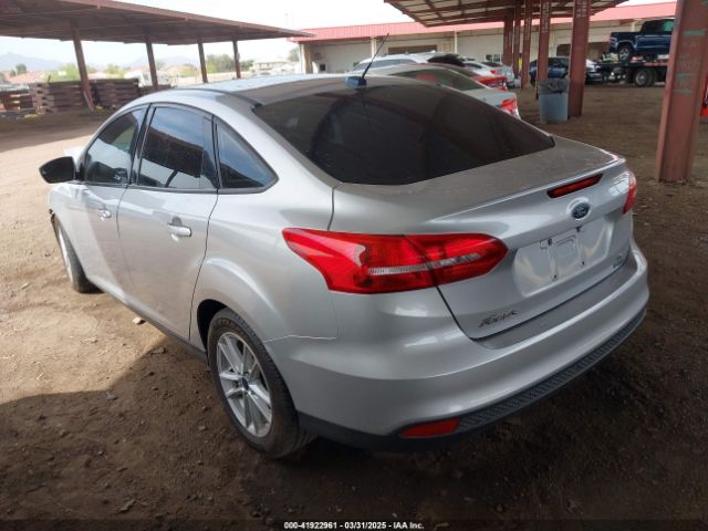 1FADP3FE7JL271029 Ford FOCUS SE