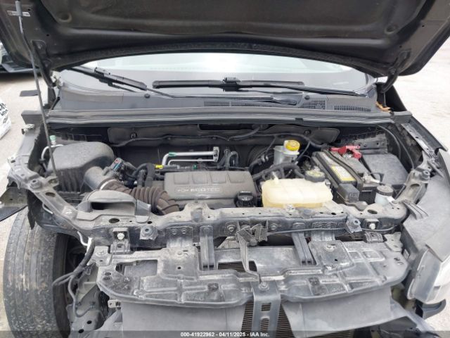 3GNCJPSB8KL182271 Chevrolet Trax Lt