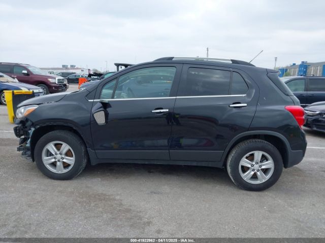 3GNCJPSB8KL182271 Chevrolet Trax Lt