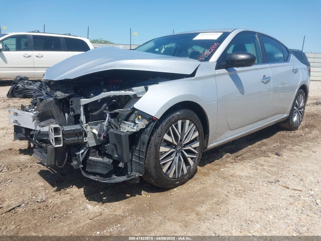 1N4BL4DV5RN324127 Nissan Altima Sv Fwd