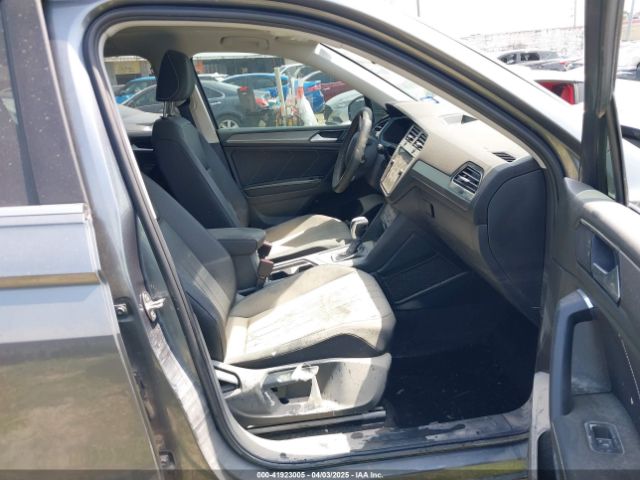 3VVNB7AX2PM064599 Volkswagen Tiguan 2.0t Se