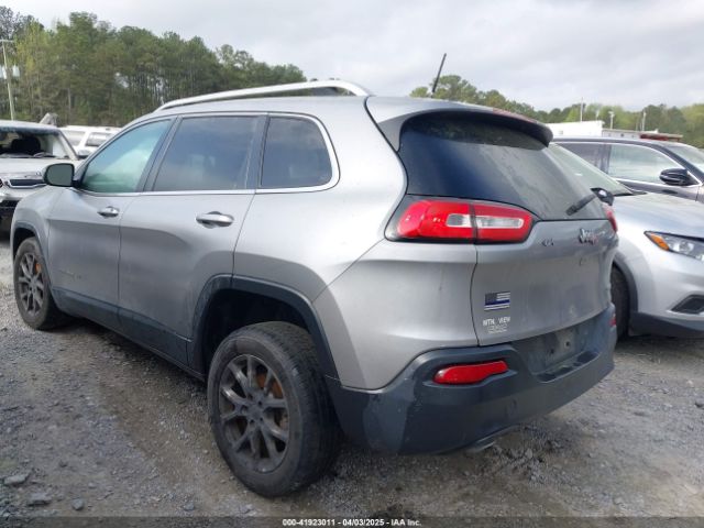 1C4PJLCB5GW107711 Jeep Cherokee Latitude