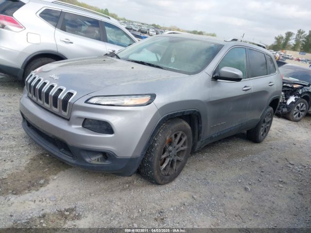 1C4PJLCB5GW107711 Jeep Cherokee Latitude