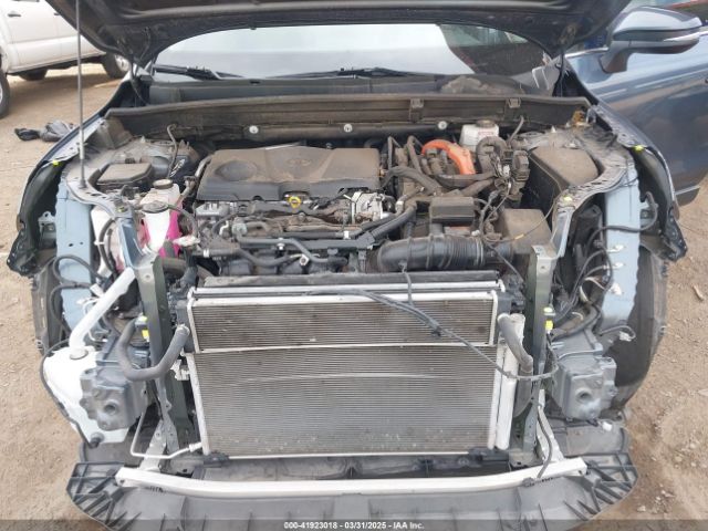 JTEAAAAH2MJ060546 Toyota VENZA LE