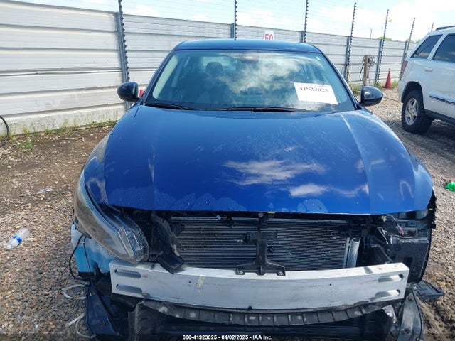 1N4BL4CV0PN340394 Nissan Altima Sr Fwd