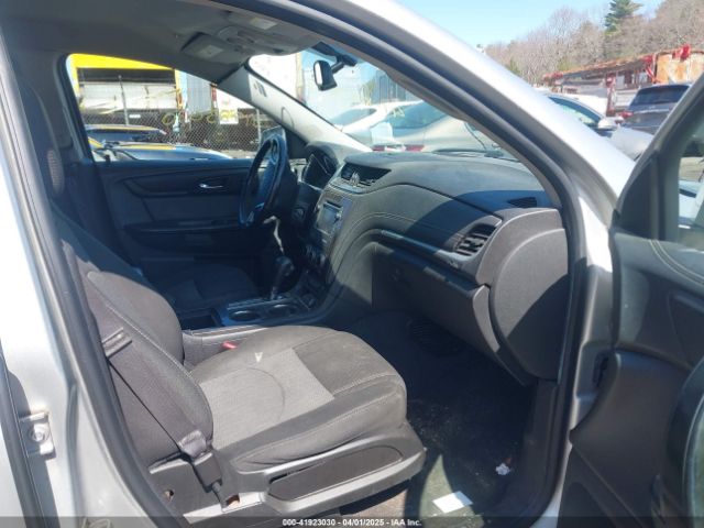 1GNKVHKD2FJ121552 Chevrolet Traverse 2lt