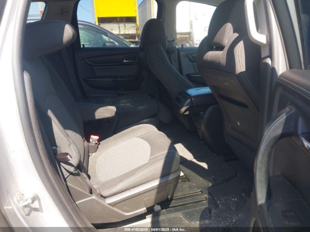 1GNKVHKD2FJ121552 Chevrolet Traverse 2lt