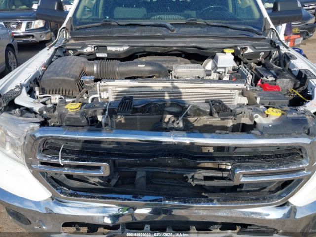 2019 RAM 1500 1C6SRFBT0KN822397 Photo 9
