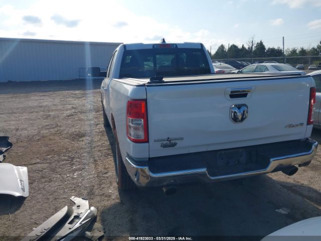 2019 RAM 1500 1C6SRFBT0KN822397 Photo 2
