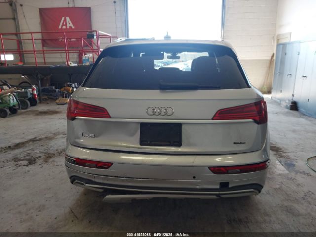 WA1AAAFY6M2108521 Audi Q5 Premium 45 Tfsi Quattro S Tronic