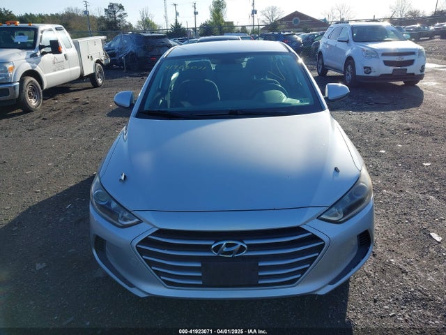 KMHD74LF9HU156039 Hyundai ELANTRA SE