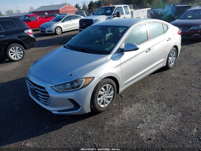 KMHD74LF9HU156039 Hyundai ELANTRA SE