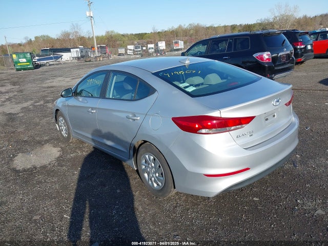 KMHD74LF9HU156039 Hyundai ELANTRA SE