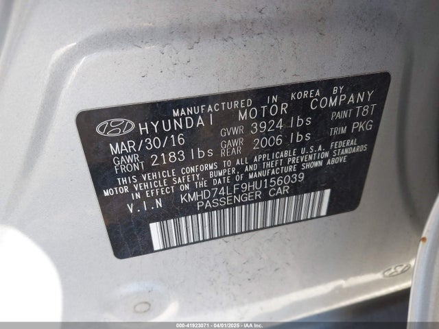 KMHD74LF9HU156039 Hyundai ELANTRA SE