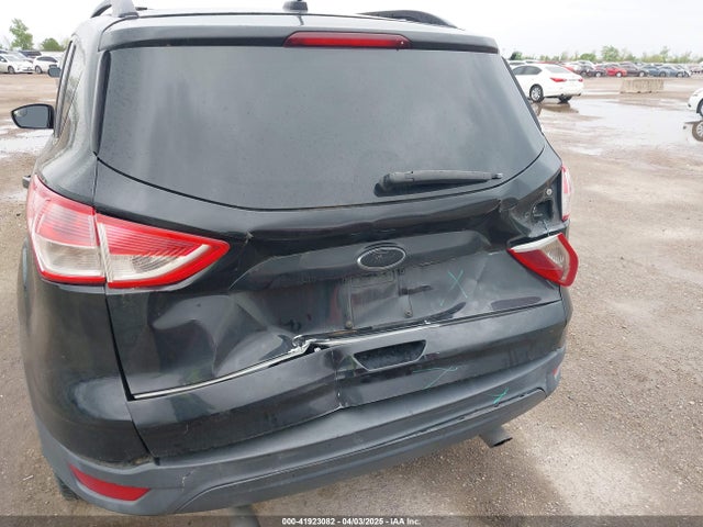 1FMCU0GX9FUB80144 Ford ESCAPE SE