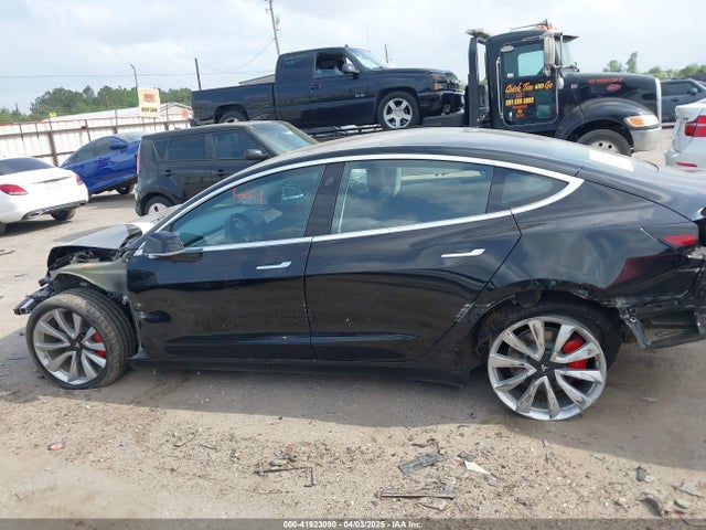 5YJ3E1EB2JF148250 Tesla Model 3 Long Range/performance