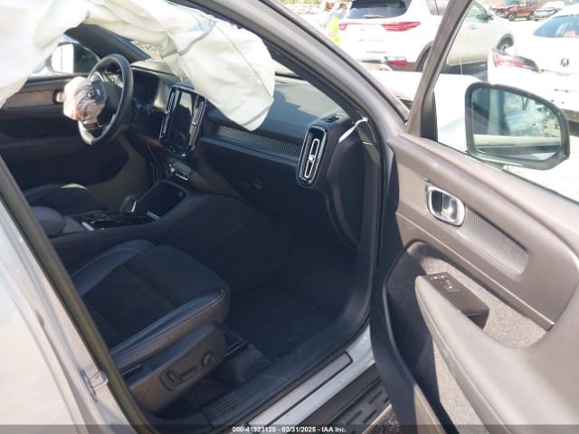 YV4AC2HM9N2771189 Volvo Xc40 T4 R-design
