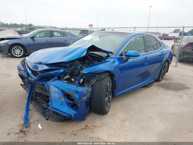 4T1B61HK9JU052364 Toyota CAMRY XSE