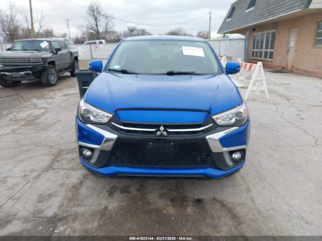 JA4AR3AW8JU000962 Mitsubishi Outlander Sport 2.4 Se