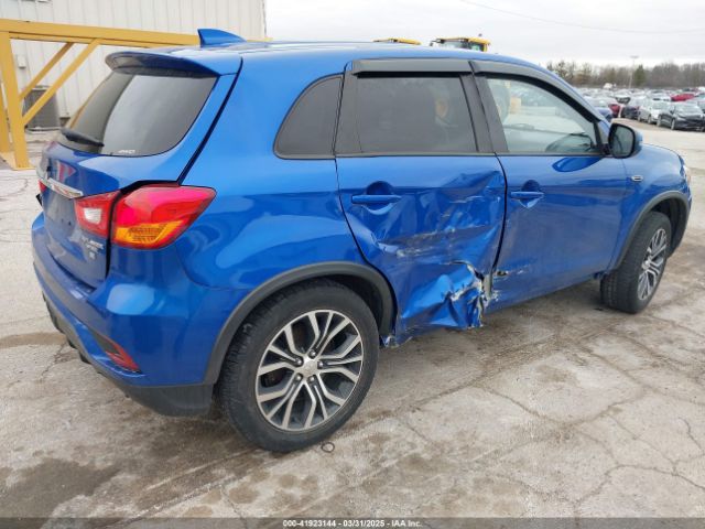 2018 MITSUBISHI OUTLANDER SPORT JA4AR3AW8JU000962 Photo 3