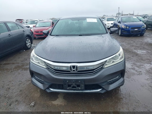 1HGCR2F58GA079960 Honda k24w1