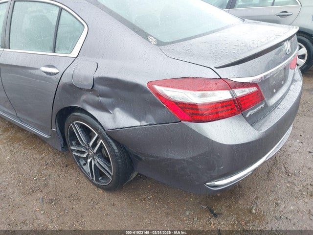 1HGCR2F58GA079960 Honda k24w1
