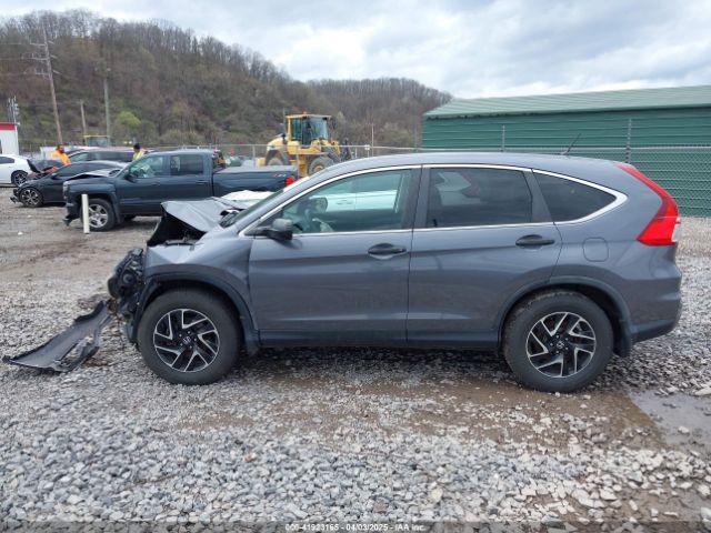 2HKRM4H42GH645790 Honda CR-V SE