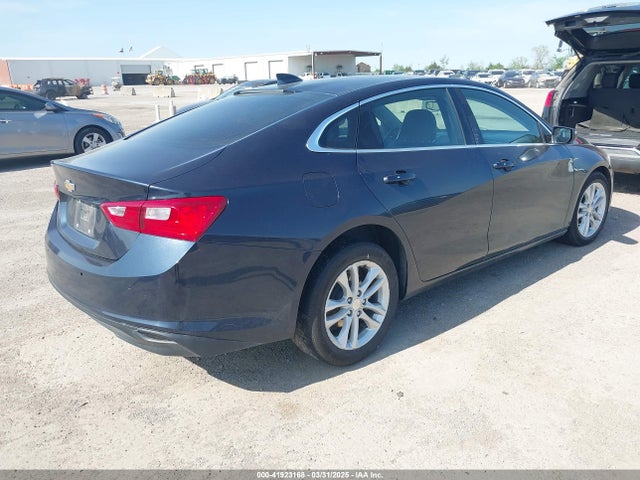 1G1ZE5ST3HF121362 Chevrolet MALIBU 1LT