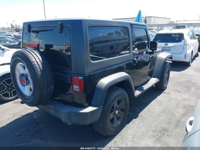 1C4AJWAG2HL588381 Jeep Wrangler Sport 4x4