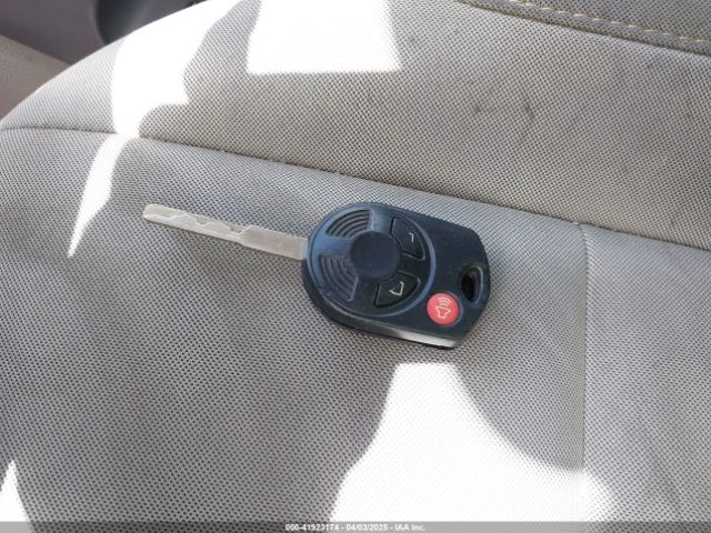 1FMCU0G74GUB04316 Ford ESCAPE SE
