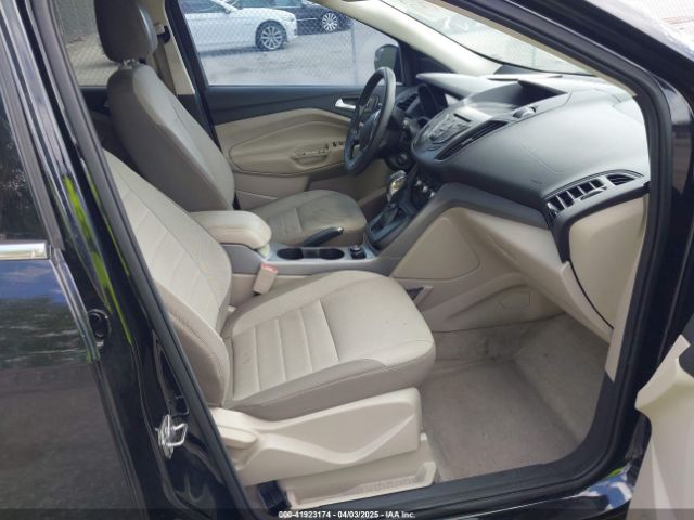 1FMCU0G74GUB04316 Ford ESCAPE SE