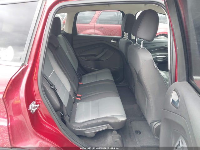 1FMCU9GX8EUE19282 Ford ESCAPE SE