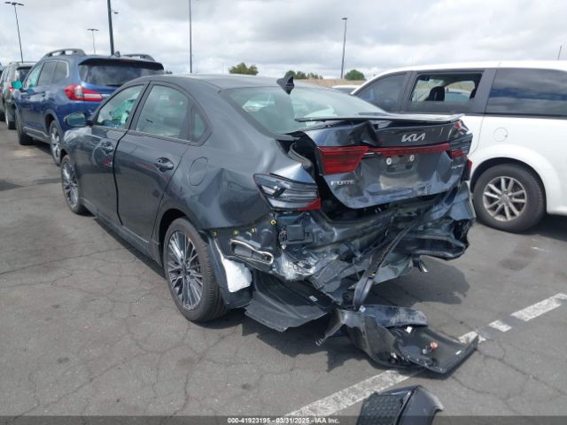 3KPF54AD5RE738076 KIA Forte Gt-line