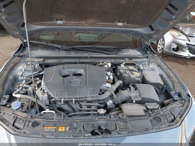 JM1BPALM3P1621388 Mazda MAZDA3 HATCHBACK