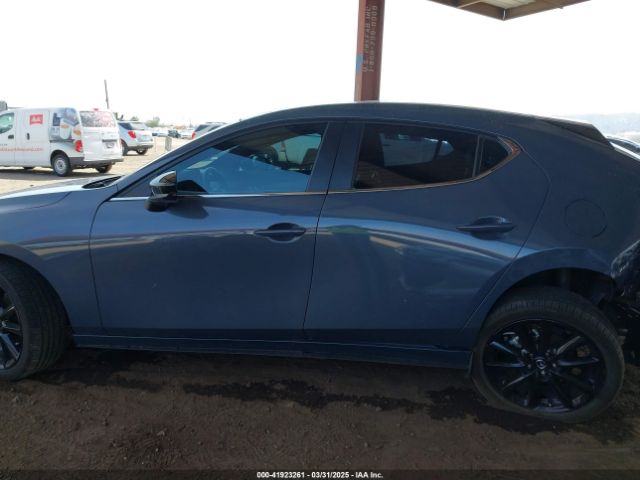 JM1BPALM3P1621388 Mazda MAZDA3 HATCHBACK