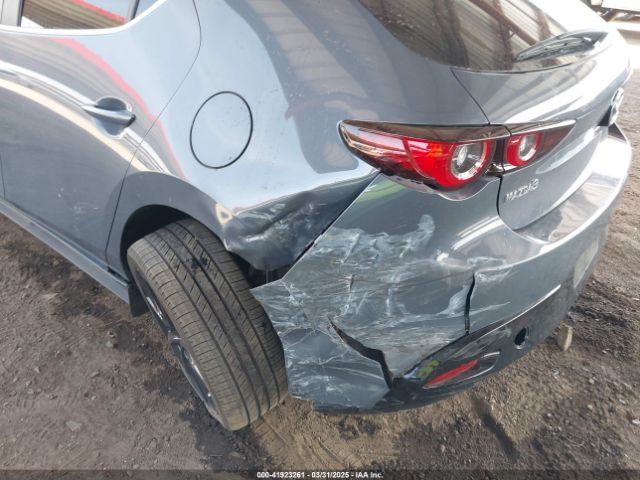 JM1BPALM3P1621388 Mazda MAZDA3 HATCHBACK