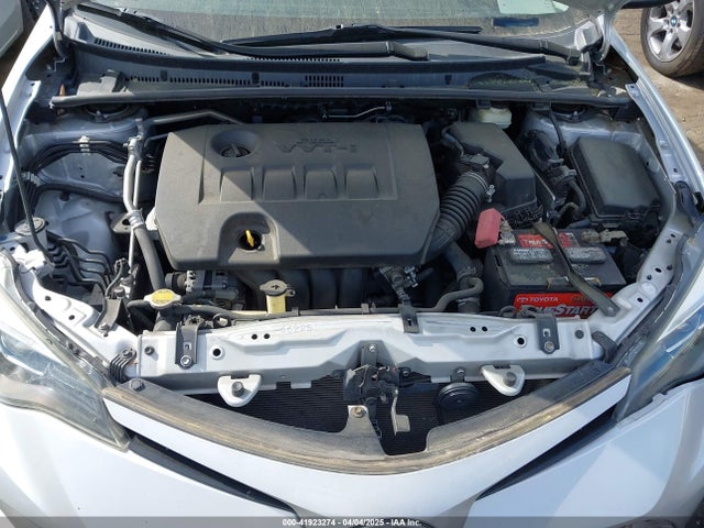 2T1BURHE8HC785578 Toyota COROLLA SE