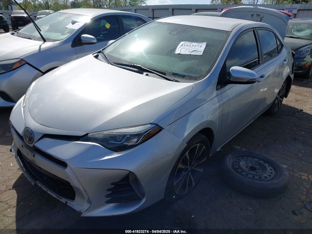 2T1BURHE8HC785578 Toyota COROLLA SE