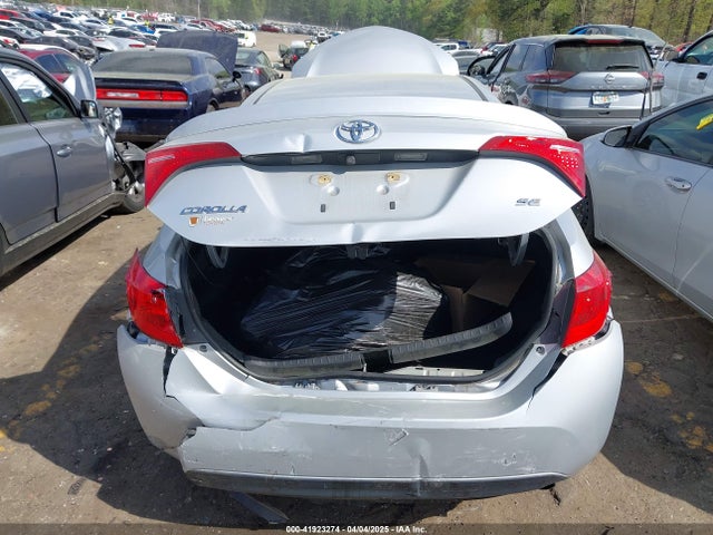 2T1BURHE8HC785578 Toyota COROLLA SE