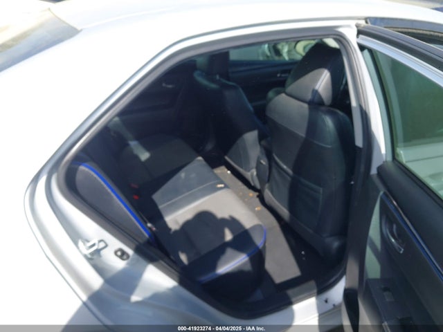 2T1BURHE8HC785578 Toyota COROLLA SE