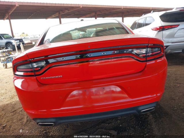 2C3CDXBG5LH204348 Dodge Charger Sxt Rwd