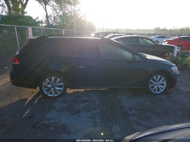 3VWY57AU6KM507092 Volkswagen Golf Sportwagen 1.4t S/1.4t Se