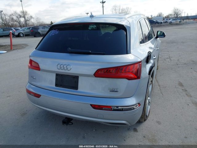 WA1BNAFY3J2234064 Audi Q5 2.0t Premium/2.0t Tech Premium