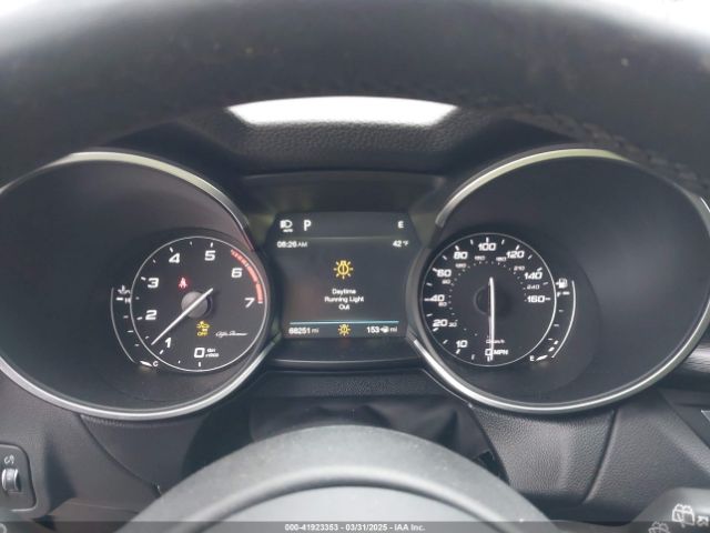 ZASFAKAN9J7B75330 Alfa Romeo Stelvio Awd