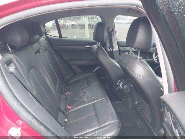 ZASFAKAN9J7B75330 Alfa Romeo Stelvio Awd